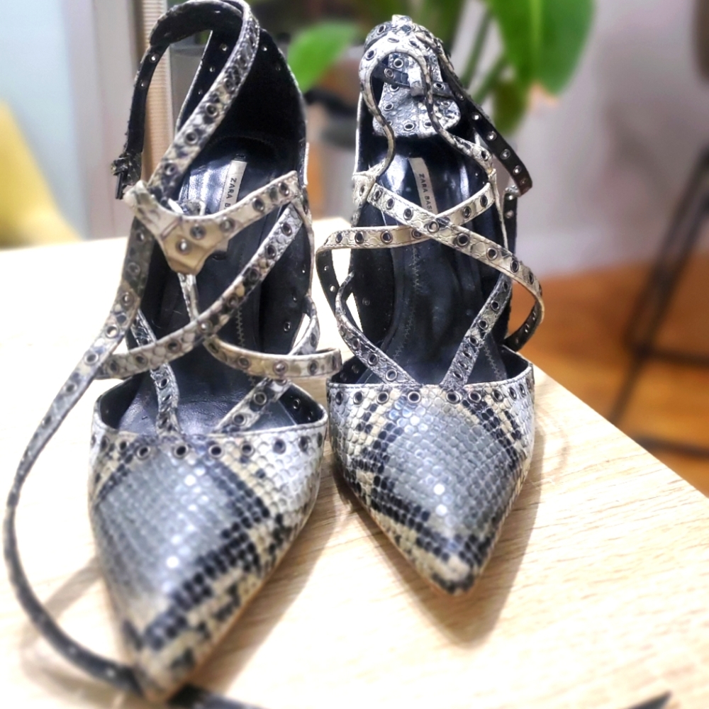 Zara Basic, Snakeskin stiletto, Size 8